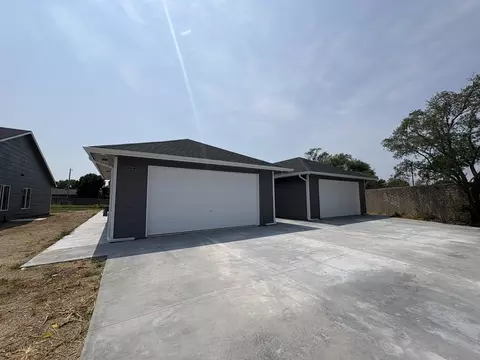 2965 S Bunker Hill Ct # 100 & 200, Wichita, KS 67210
