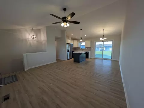 Living - 200 E Anniston Ct, Derby, KS 67037 photo 3 of 4