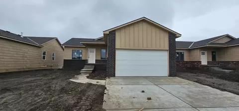 8985 N Joshua St, Bel Aire, KS 67226