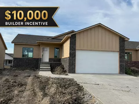 8985 N Joshua St, Bel Aire, KS 67226