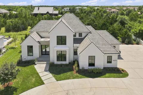 Exterior - 1403 E Juniper Crest Ct, Andover, KS 67002 photo 2 of 5