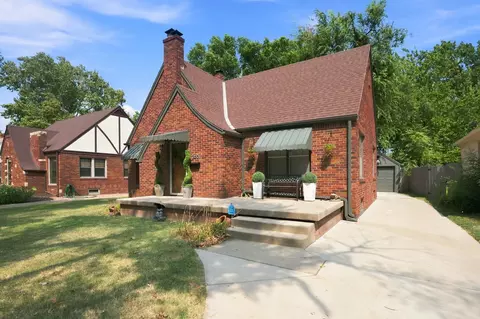 260 S Minneapolis Ave, Wichita, KS 67211