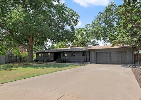 3321 E Bellaire Ct, Wichita, KS 67218