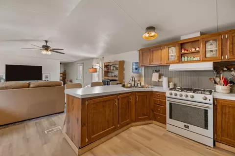 Kitchen - 9901 E 103rd St S, Mulvane, KS 67110 photo 4 of 4
