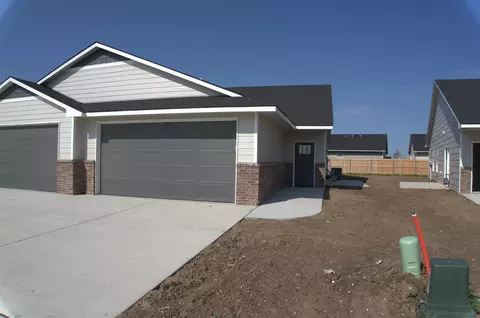 2791 S Cedar Crest St UNIT 100, Wichita, KS 67215
