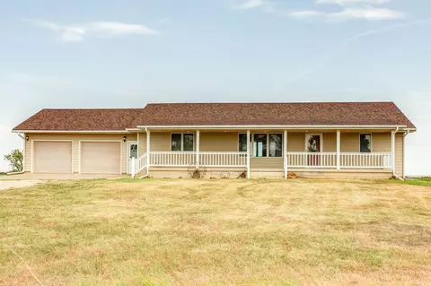 3913 W Farrelly Rd, Lindsborg, KS 67456