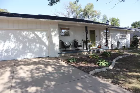 1512 N Glenhurst, Wichita, KS 67212
