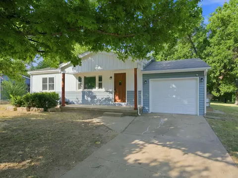 6639 N Kerman Dr, Park City, KS 67219