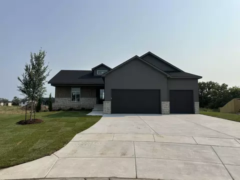 3429 S Linden Ct, Wichita, KS 67210