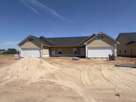 818 N Wheatland St UNIT 200, Wichita, KS 67235