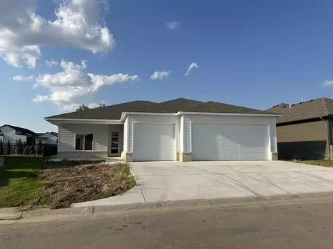 4438 N Sunny Ct, Wichita, KS 67205