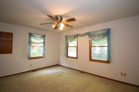 Bedroom - 623 E Mulvane, Mulvane, KS 67110 photo 2 of 6