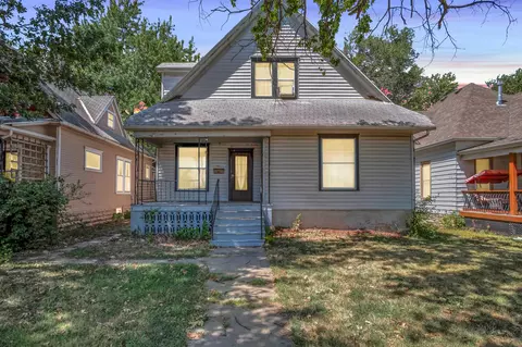 1111 N Main, Newton, KS 67114