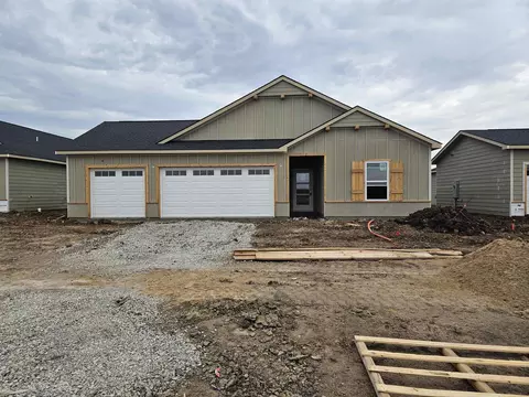 944 N Forestview St, Wichita, KS 67235