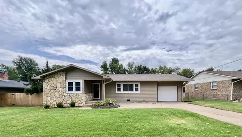 261 Greenway, Arkansas City, KS 67005