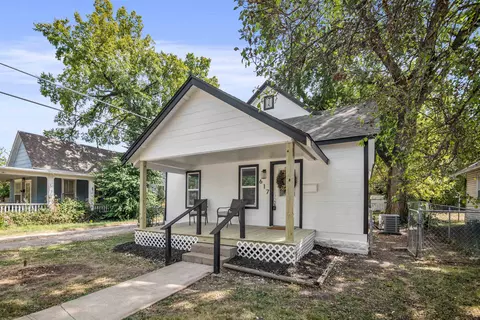 617 W Olive St, El Dorado, KS 67042