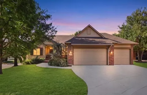 2029 N Paddock Grn, Wichita, KS 67206