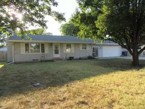 6435 N Wendell St, Park City, KS 67219