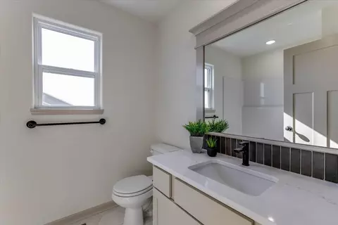 Bath - 2231 E Arrowhead St, Andover, KS 67002 photo 3 of 4