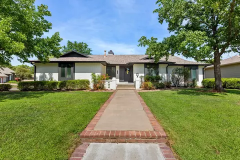 11522 SW Texas St, Wichita, KS 67209