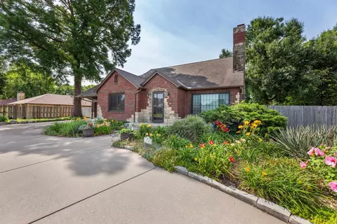 3705 E Mount Vernon St, Wichita, KS 67218