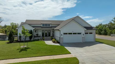 703 S Glen Wood, Wichita, KS 67230