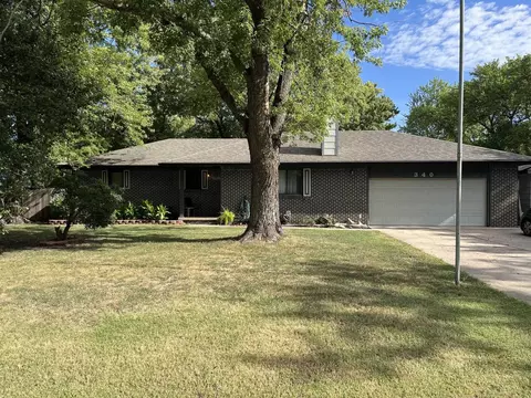 340 E Waller, Rose Hill, KS 67133