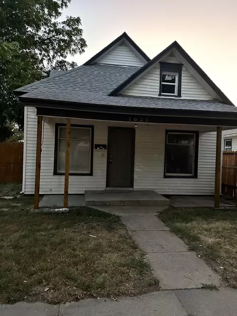 1621 S Waco, Wichita, KS 67213
