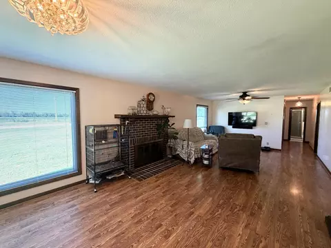 Living - 1152 Old Hwy 40, Abilene, KS 67410 photo 2 of 2