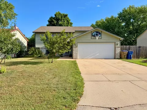 336 W Tomahawk, Kechi, KS 67067