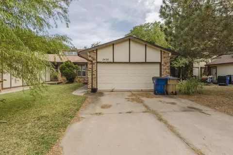 2438 S Capri, Wichita, KS 67210