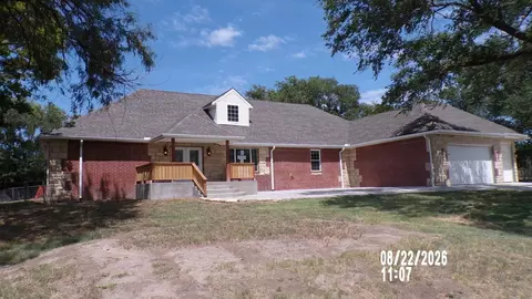 7530 N Broadway Ave, Park City, KS 67219