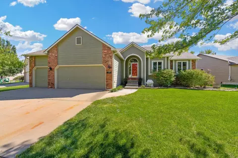11421 W Central Park St, Wichita, KS 67205
