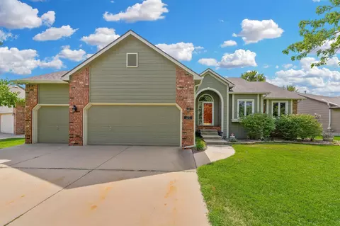 11421 W Central Park St, Wichita, KS 67205