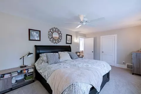 Bedroom - 902 E 8th Ave, Winfield, KS 67156 photo 4 of 4