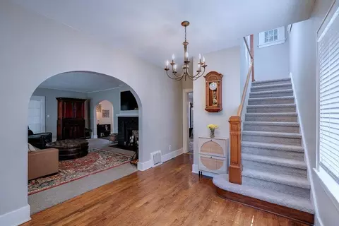 Entry Way - 902 E 8th Ave, Winfield, KS 67156 photo 2 of 3