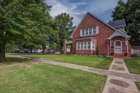 Other - 902 E 8th Ave, Winfield, KS 67156 photo 2 of 6