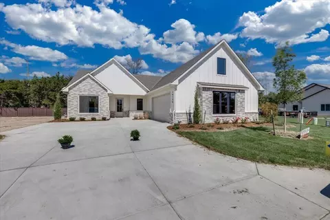 14150 E Oakwood, Wichita, KS 67230