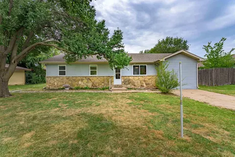 309 N Seymour St, Udall, KS 67146
