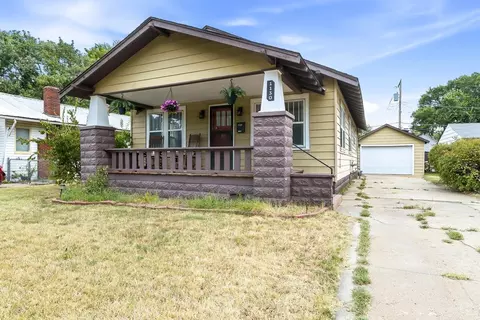 1130 S Pattie St, Wichita, KS 67211
