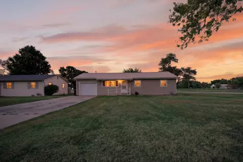 102 W Lewis, Udall, KS 67146