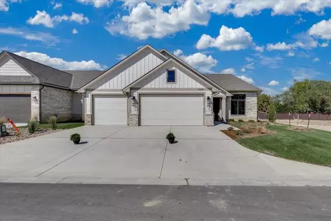 14284 Oakwood, Wichita, KS 67230
