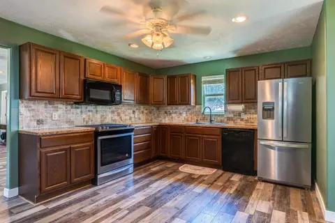 Kitchen - 1905 Deer Rd, Abilene, KS 67410 photo 1 of 1