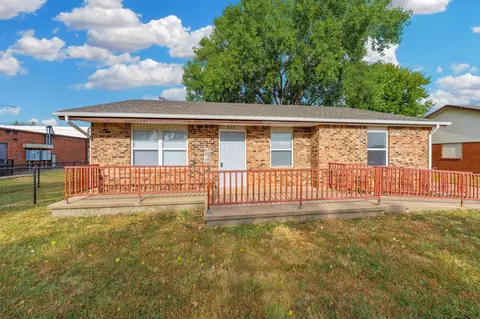 539 N Summitlawn, Wichita, KS 67212