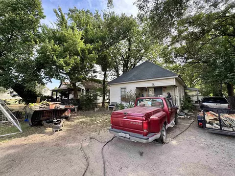 534 S Lulu Ave, Wichita, KS 67211