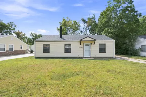 1415 Evanston St, Park City, KS 67219