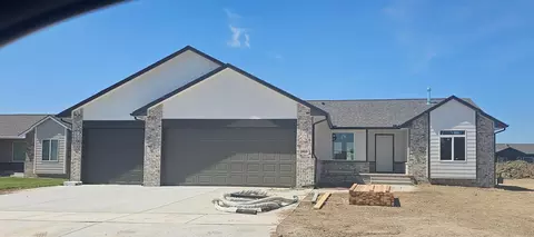 1833 S Herrington St, Wichita, KS 67207
