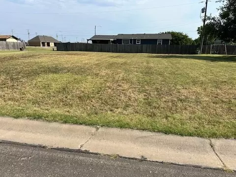 413 Harvest Ln, Maize, KS 67101 photo 2