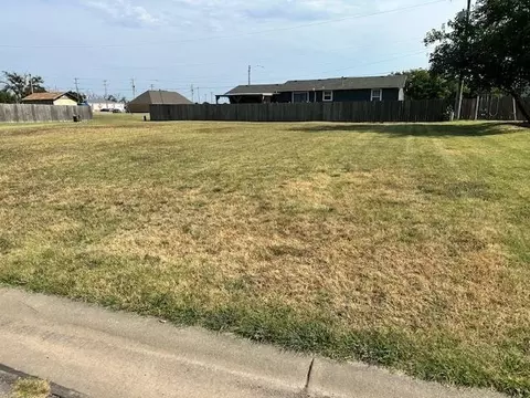 413 Harvest Ln, Maize, KS 67101 photo 3