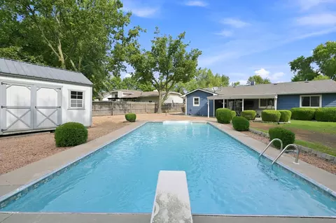 Exterior - 513 E Burning Tree Rd, Derby, KS 67037 photo 8 of 11